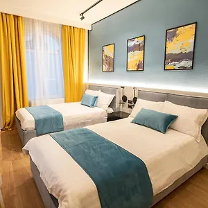 3* מלון דירות Emil Balaban Luxury